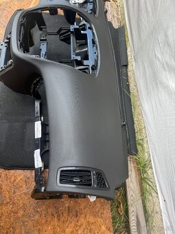 Kia ceed palubovka - 2