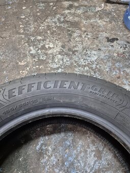 Goodyear 185/65/R15 - 2