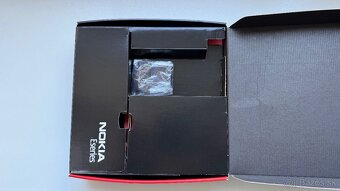 Nokia E51 Box - 2