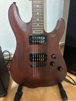 Elektrická gitara Schecter Omen-6 a Marshall 10 - 2