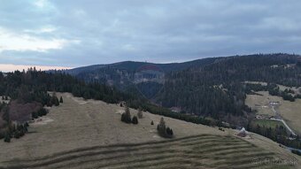 Na predaj pozemok Oravská Jasenica (11368 m2) - 2