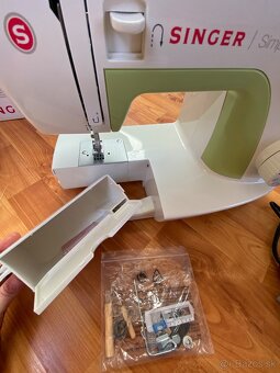 Šijací stroj Singer Simple 3229 - 2