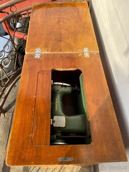 Šijací stroj Minerva - 2