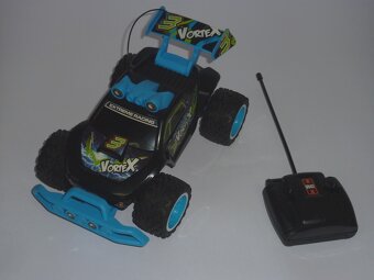 Predám RC truck 1:18 Vortex - 2