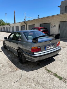 BMW e36 320i - 2