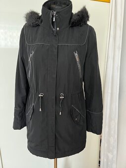 Parka, č.40, Orsay - 2