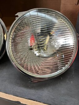 Škoda 100 - svetlá. - 2