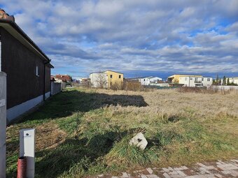 Stavebný pozemok Biely Kostol - 2