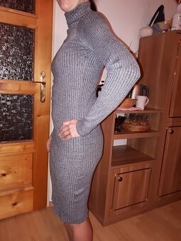 Dámske šaty - 2