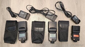 Predám blesky Stroboss / Godox - 2