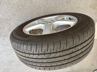 4ks obute disky z Hyundai Tuscon - 2