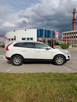 Volvo xc60 2.0D 5valec driveE - 2