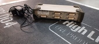 Predám Aten VS-164 DVI 4 Ports Splitter - 2