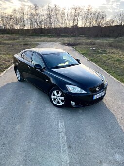 Lexus is220d súrne - 2