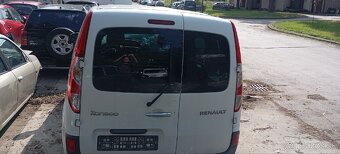 Renault - 2
