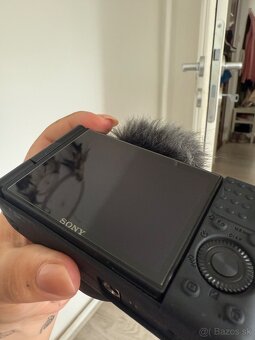 Sony ZV-1 - 2