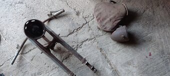 Čz 150c, manet - 2