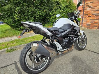 Suzuki gsr750,78kw, rv.2015 ,kompletní servisní historie,ČR - 2