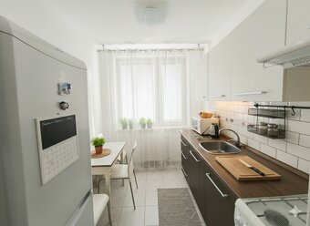 Exkluzívne na predaj 3 izbový byt v Trenčíne - 2