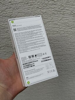 Apple iPhone 16 128GB Black - 2