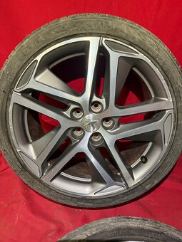 Original Peugeot 5x108 r18 - 2