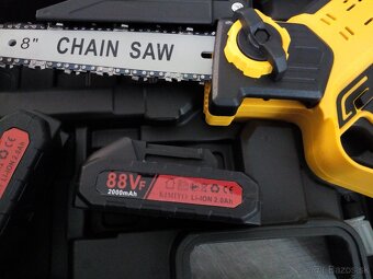 Aku píla mazanie reťaze - 2