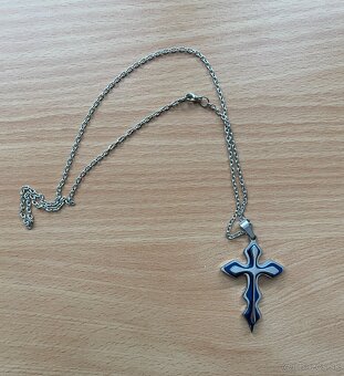 Náhrdelník Modrý kríž - 2