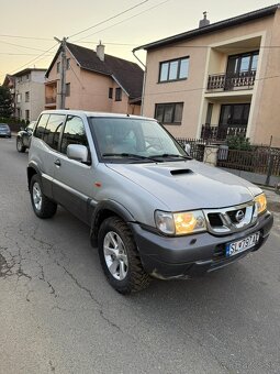 Nissan Terrano - 2