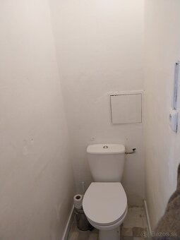 Prenajmem 2izbový byt v Seredi - 2