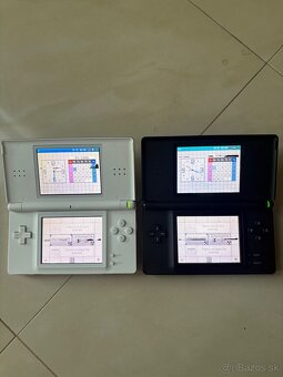 2x Nintendo DS Lite + Hry - 2