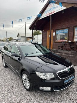 Škoda Superb Combi - 2