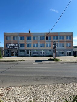 Obchodné priestory do prenájmu. - 2