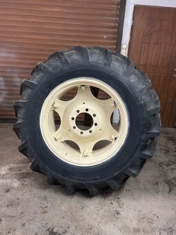 Zetor kolesá 14,9 / 28 - 2