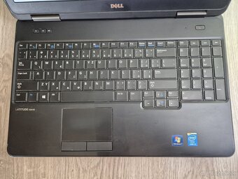 ▼Dell Latitude E5540 - 15,6" / i5-4200U / 6GB / SSD / ZÁR▼ - 2