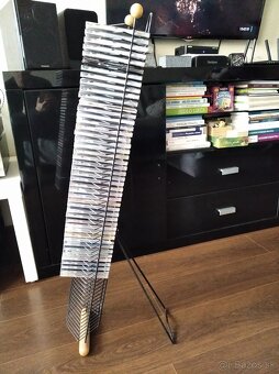 Stojan na CD 50 miestny - 2