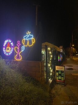 veľké neónové tabule - 2