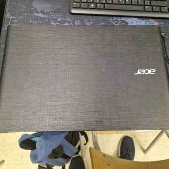 Predam notebook Acer Aspire E5 772 - 2