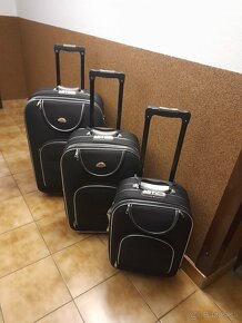 Trojdielna sada cestovných kufrov - 2