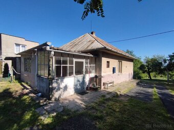 STAVEBNÝ POZEMOK ŤAHANOVCE - 2