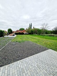 REDAJ STAVEBNÝ POZEMOK V OBCI VEĽKÝ BIEL KTORÝ SA DÁ ROZDELI - 2