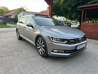 VW Passat B8 Highline 2.0tdi 4x4 176kw Dsg VIRTUAL/PANO/ACC - 2