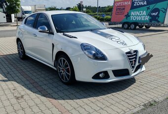 Alfa Romeo Giuletta 2,0jtd diesel 110kw - 2