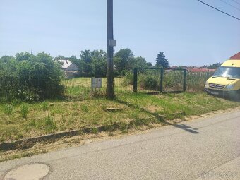 pozemok Veľké Kostoľany - 2