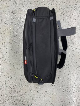 GIVI BOČNÉ TAŠKY EA100B - 2