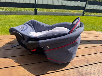 Detská Sedačka + ISOFIX podstava - 2