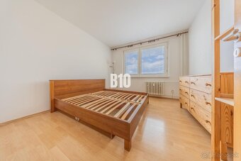 REZERVOVANÉ - SVETLÝ 3i (68,9m2) v ZREKONŠTRUOVANOM DOME v D - 2