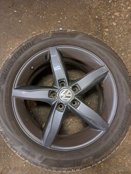 5x112 r17 215/55R17 - 2