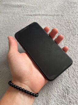 Predám iPhone 11 – 128GB - 2