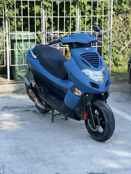 Kymco bet and win 50cc skuter - 2