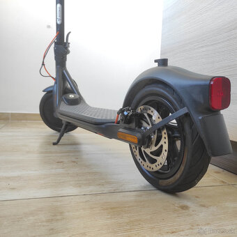 elektricka kolobezka Ninebot F30E - 2